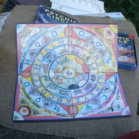 Psychic Circle Magical Message Board Fireside Books Divination - Picture 7 of 16